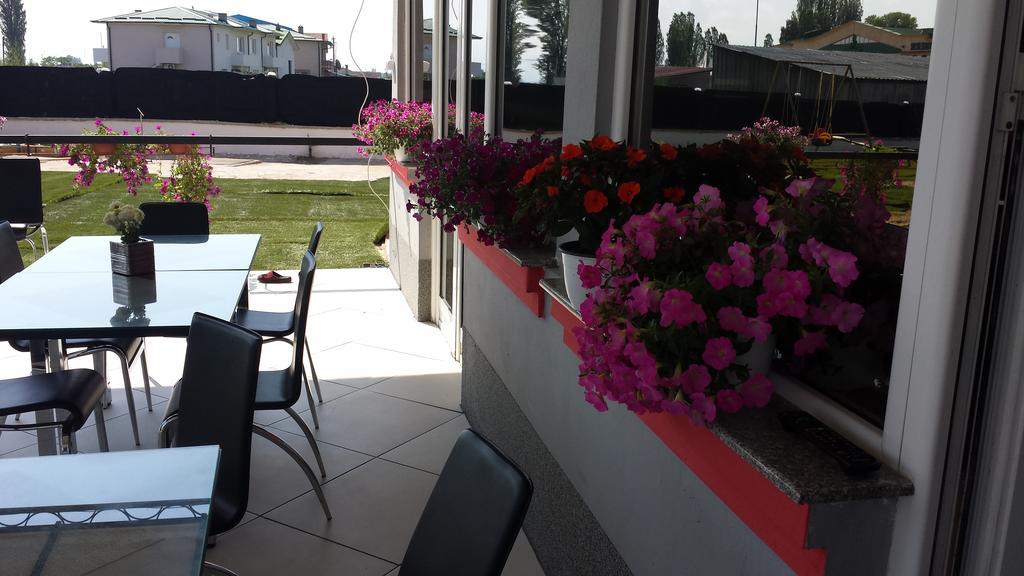 Villa Grand Bitola Esterno foto